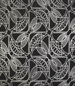 Fashion York/AV NW3528 Cartouche Black/Silver Wallpaper