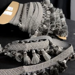 Classical Elements BF 4005 49 Grey Tassel Trim