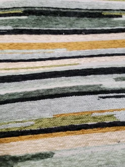 Stock/Regal Vivid Tendril Regal Fabric